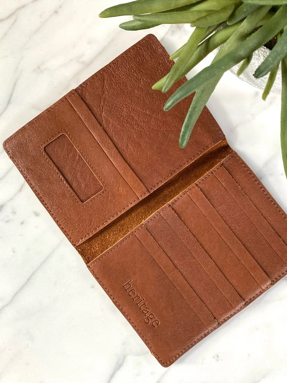 BANANA REPUBLIC- Heritage Embossed Brown Leather Passport Cover Wallet